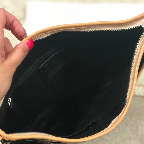 Coach crossbody purse - Picture 3 of 3